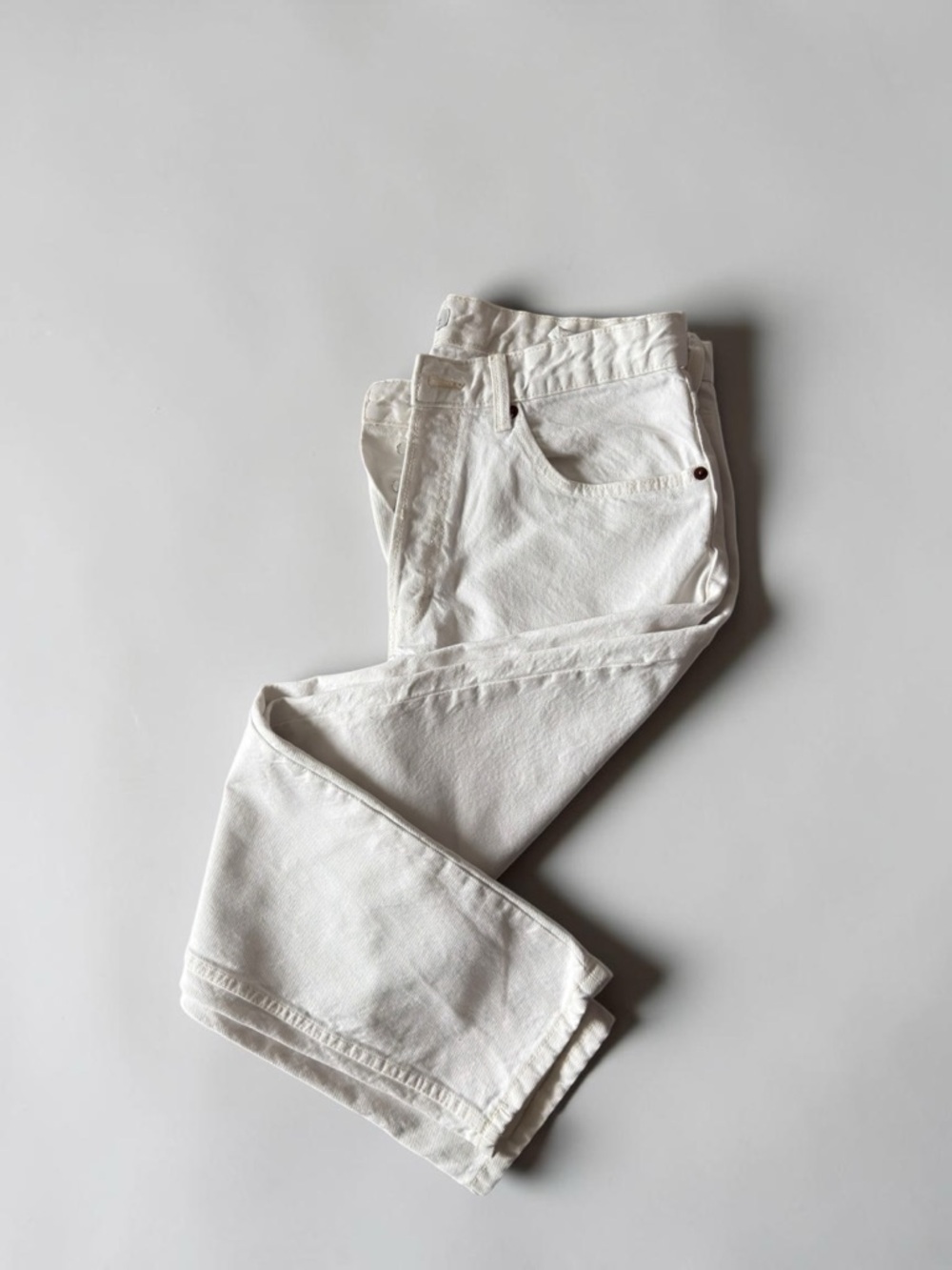 Zara Off-White High-Rise Denim Jeans